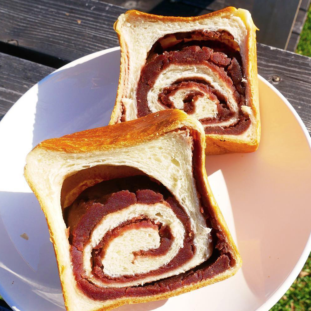 あん食パン