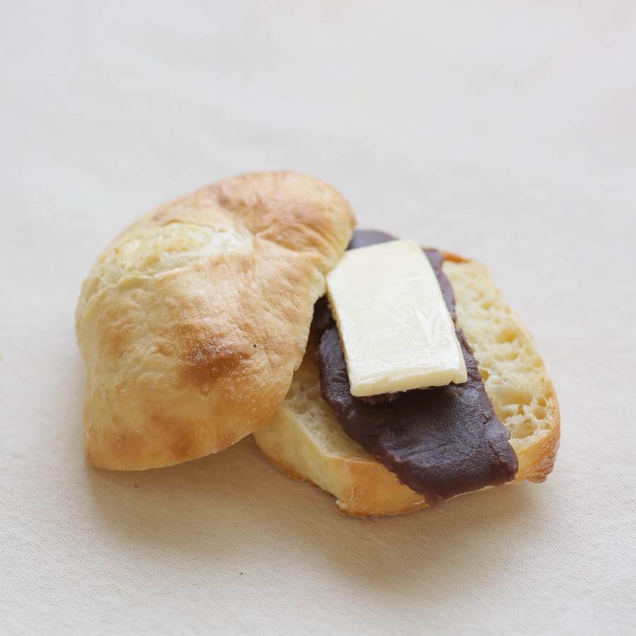 食べ方例：たっぷりのあんことバター　※商品に食材は含まれておりません
