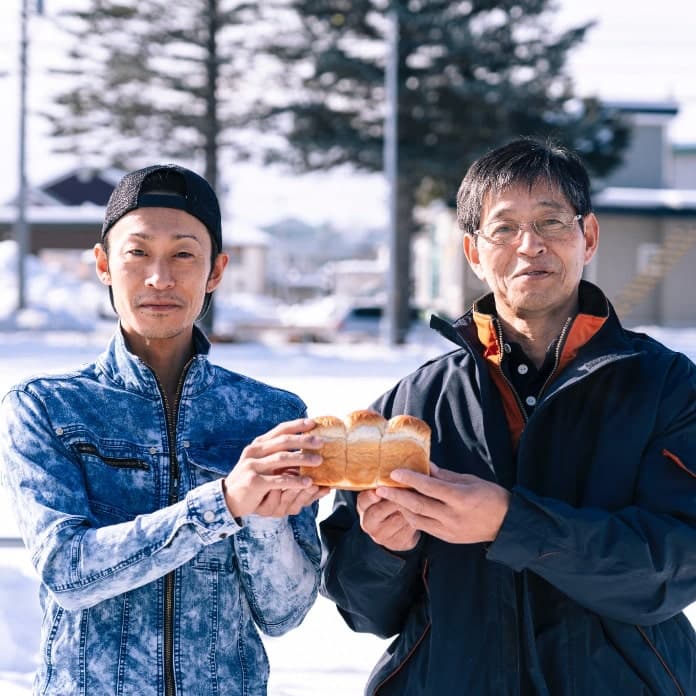 庄司農場（小麦粉キタノカオリ） 庄司　秀一郎さん・庄司　敏秀さん